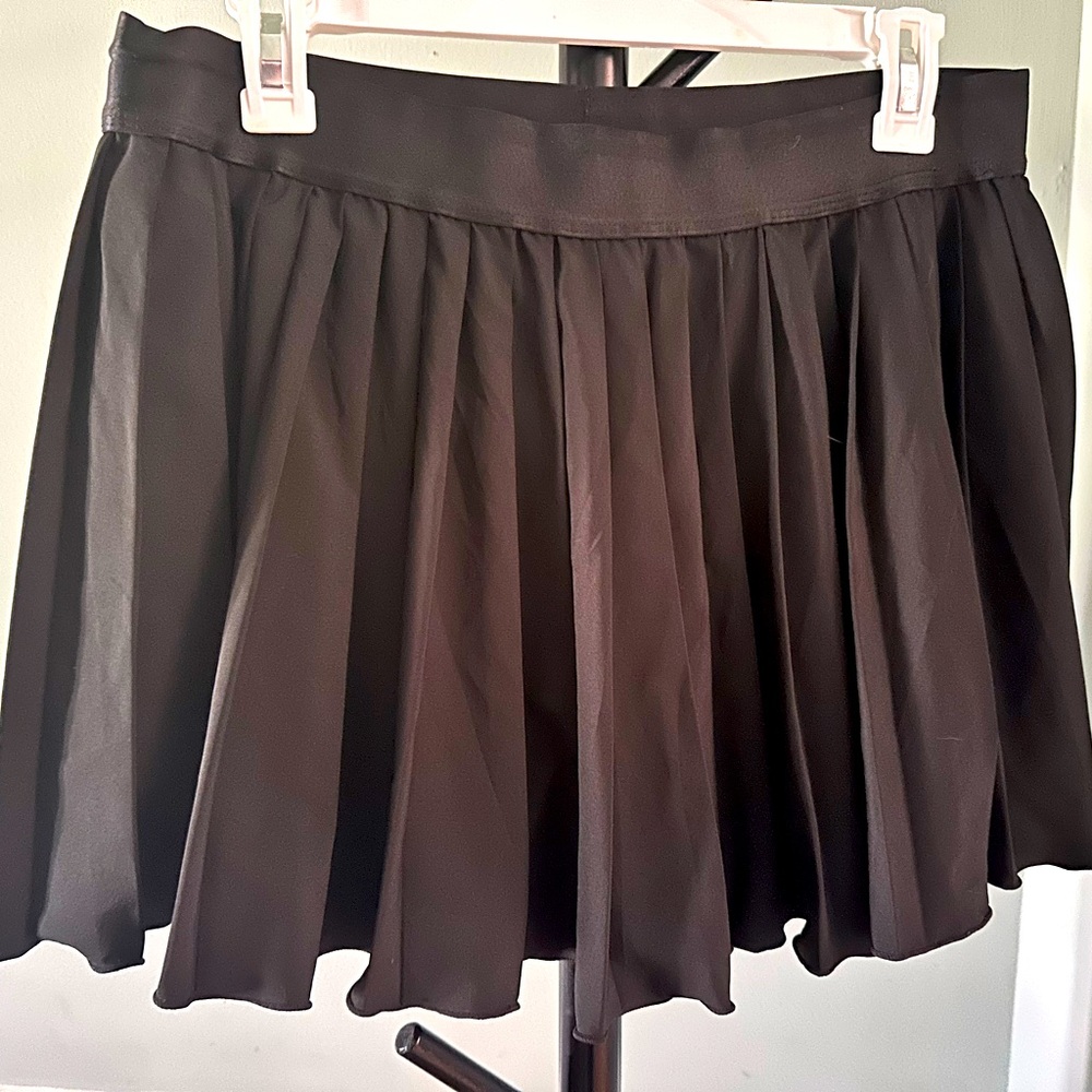 XL Halara Skirt with undershorts